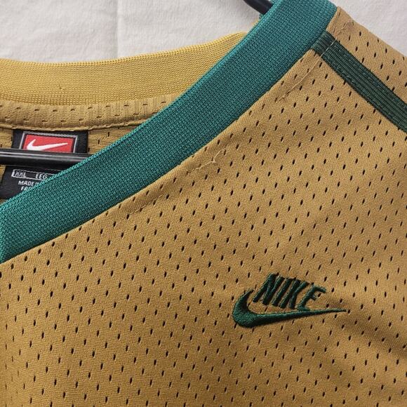 Irish Lebron James High School Basketball Jersey 23 by Nike XXL - Picture 3 of 5